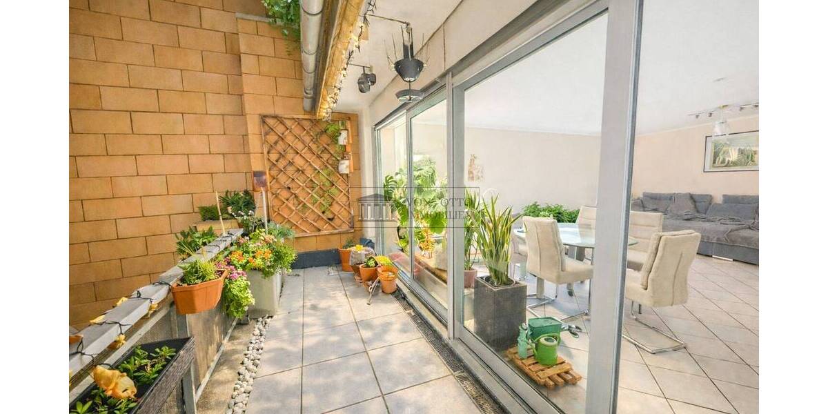 Etagenwohnung Köln Weiden - 3 Zimmer, 98 m&sup2;, 369.000&euro; | Angebot:26820389