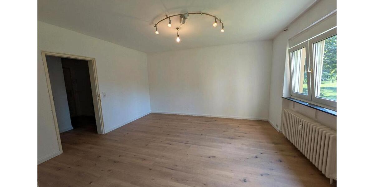 Hochparterre Köln Porz - 2 Zimmer, 57 m&sup2;, 180.000&euro; | Angebot:25309573