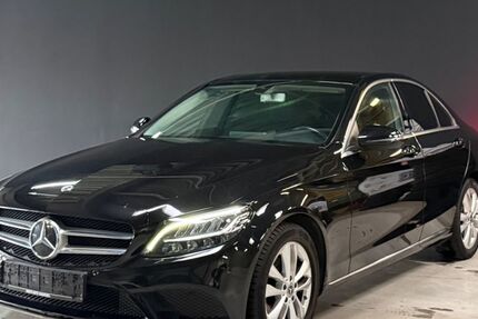 Mercedes-Benz C 180 198.000 km 16.900 &euro; Jülich 52428