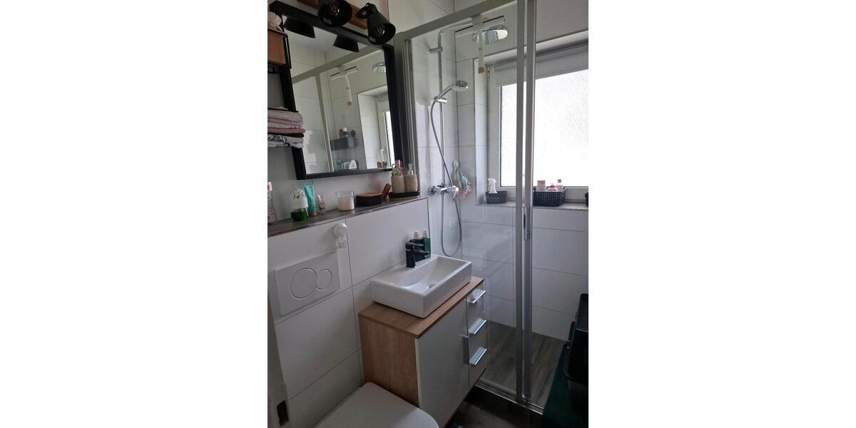 Hochparterre Köln Kalk - 3 Zimmer, 57 m&sup2;, 786&euro; | Angebot:25944961