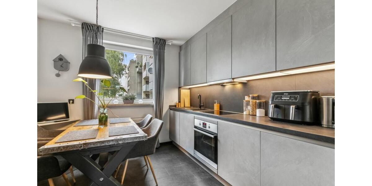 Hochparterre Köln Nippes - 1 Zimmer, 24 m&sup2;, 795&euro; | Angebot:25948988