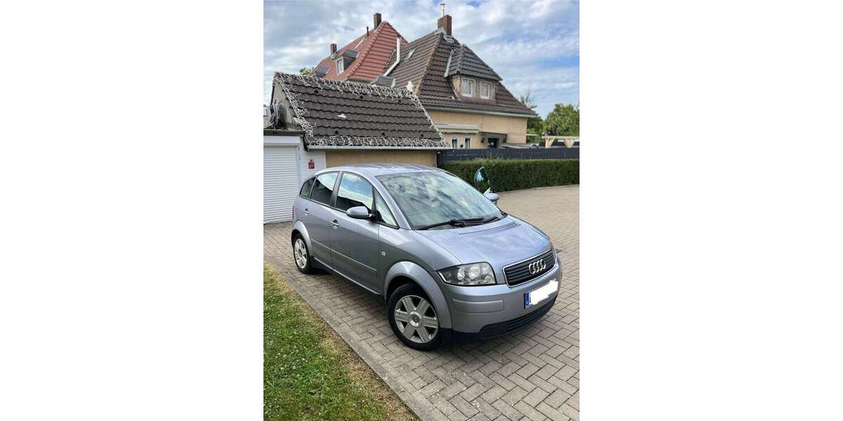 Audi A2 305.545 km 2.390 &euro; Köln 51143