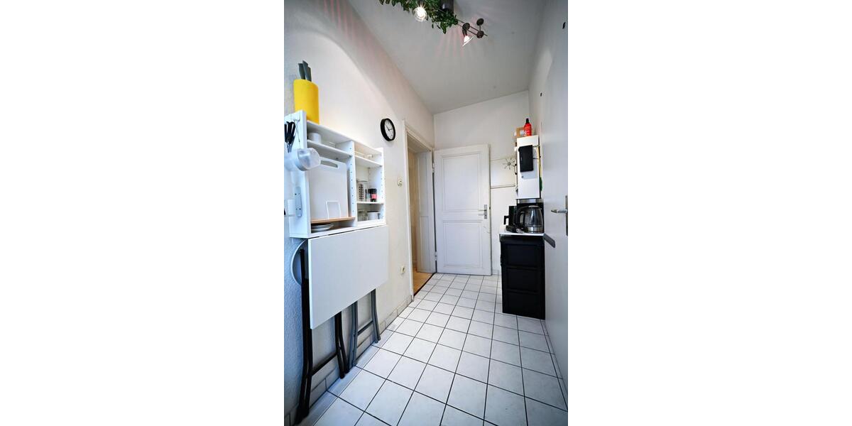 Dachgeschoßwohnung Brühl - 3 Zimmer, 30 m&sup2;, 695&euro; | Angebot:24837951