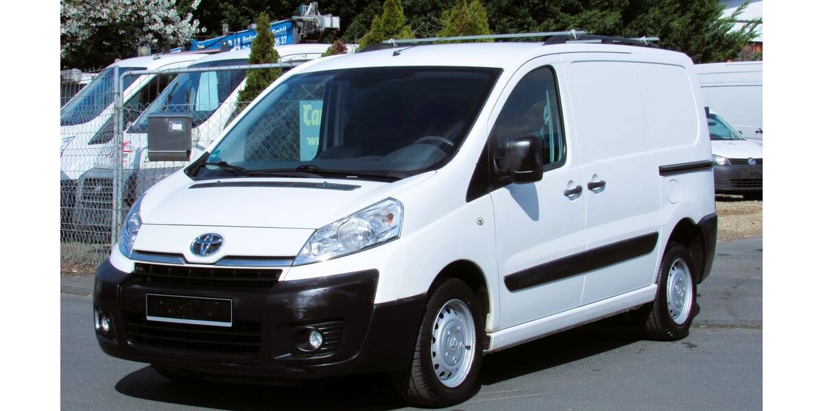 Toyota Proace (Verso) 100.000 km 6.900 &euro; Köln-Rath 51107