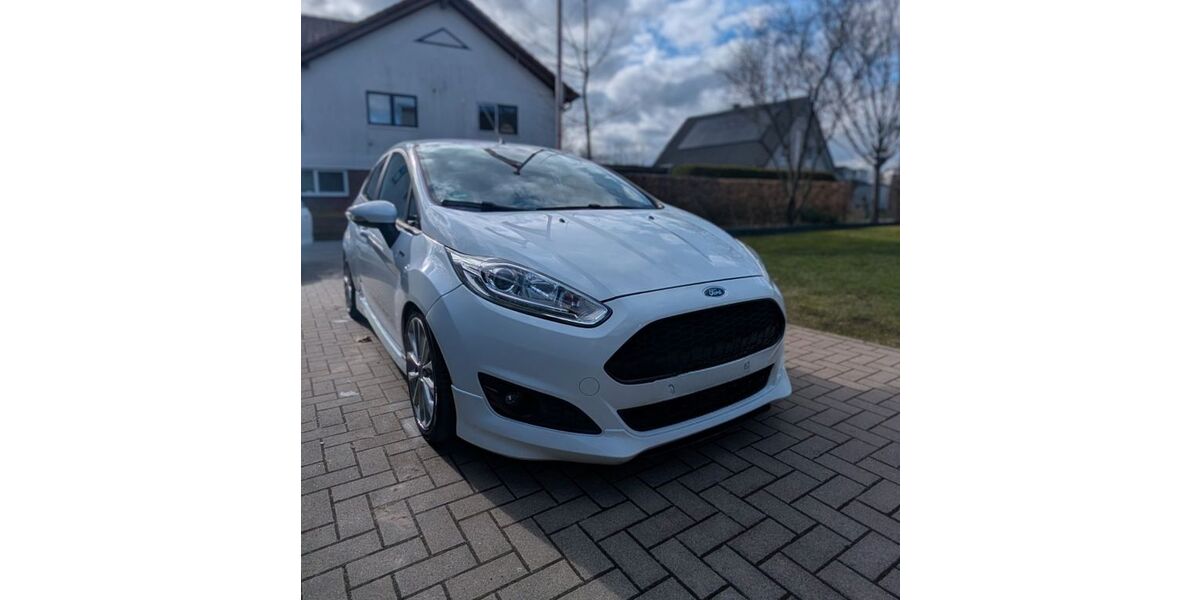 Ford Fiesta 109.000 km 8.500 &euro; Köln 50739