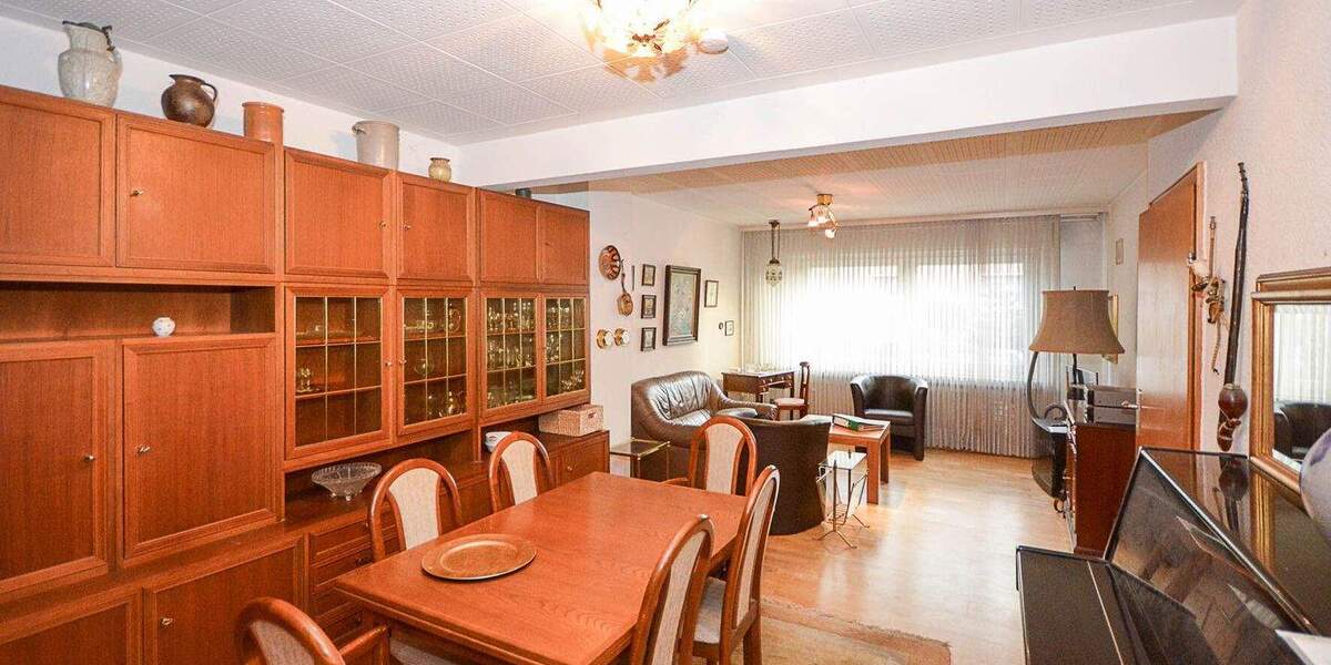 Einfamilienhaus Brühl - 6 Zimmer, 135 m&sup2;, 298.000&euro; | Angebot:25709861