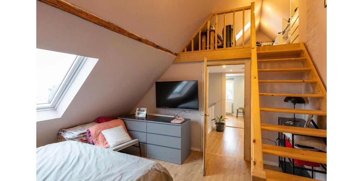 Etagenwohnung Jüchen - 4 Zimmer, 116 m&sup2;, 1.500&euro; | Angebot:24487686