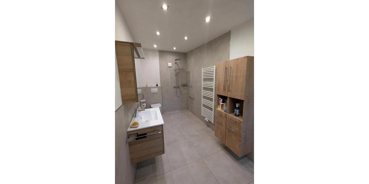 Mehrfamilienhaus, Wohnhaus Grevenbroich - 8.5 Zimmer, 575.000&euro; | Angebot:22970462