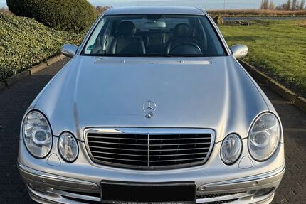 Mercedes-Benz E 200 109.255 km 5.900 &euro; Alfter 53347