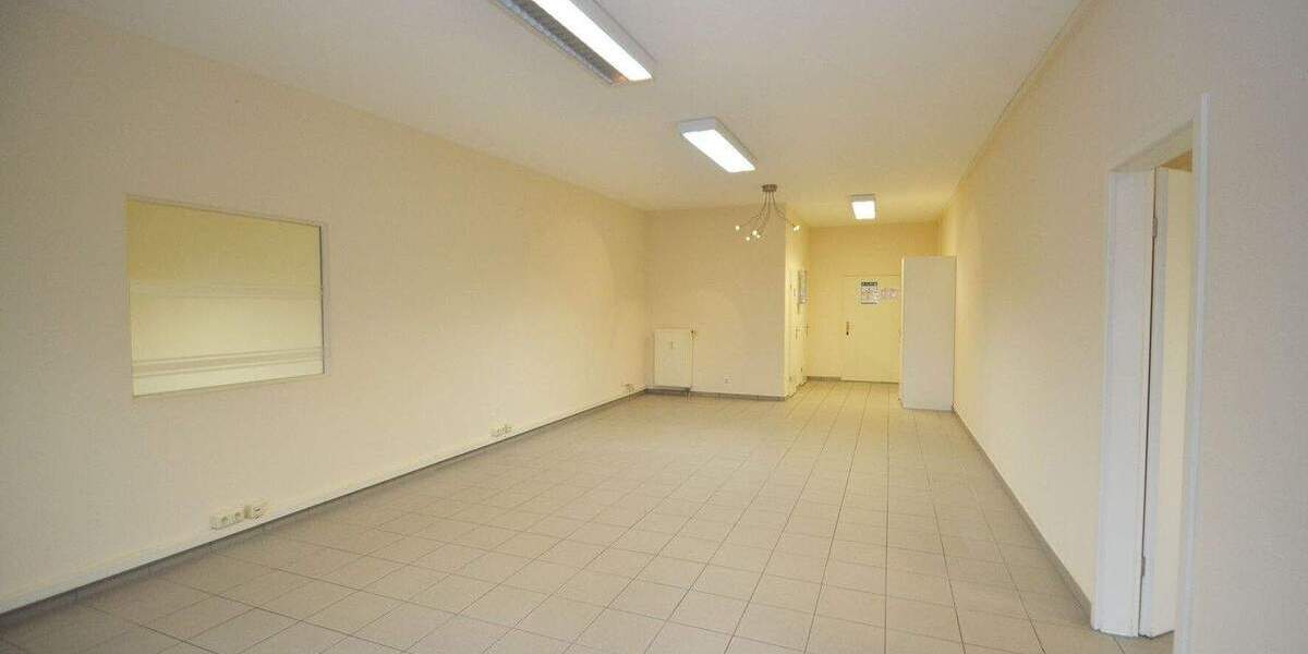 Gewerbeobjekt Bornheim Dersdorf - 3 Zimmer, 93 m&sup2;, 1.000&euro; | Angebot:25709880