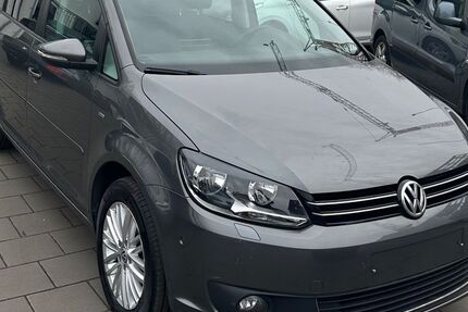 VW Touran 145.000 km 9.600 &euro; Bergheim (bei Köln) 50129