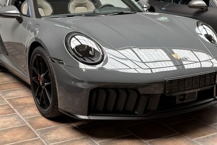 Porsche 992 8.200 km 189.790 &euro; Frechen (bei Köln) 50226