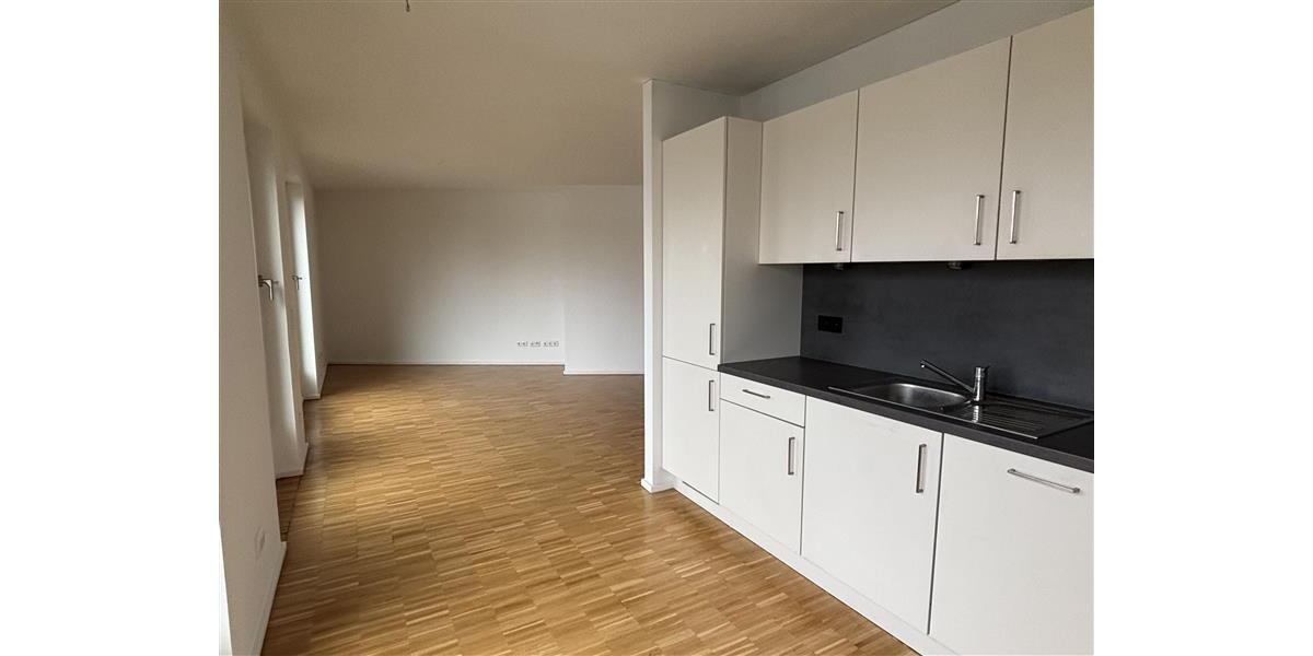 Dachgeschoßwohnung Köln Mülheim - 3 Zimmer, 105 m&sup2;, 1.695&euro; | Angebot:25922401