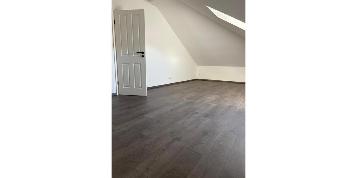 Gewerbeobjekt Langerwehe - 5 Zimmer, 200 m&sup2;, 1.999&euro; | Angebot:25563390