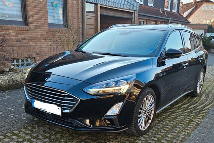 Ford Focus 85.000 km 11.900 &euro; Bergheim 50127