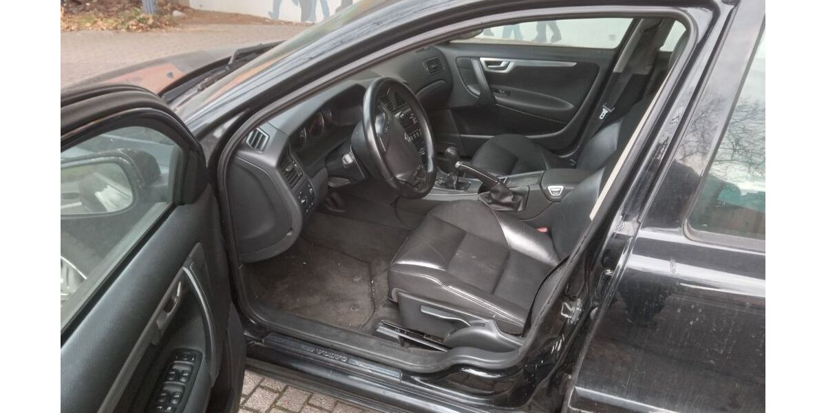 Volvo V70 345.555 km 8.888 &euro; koln 50968