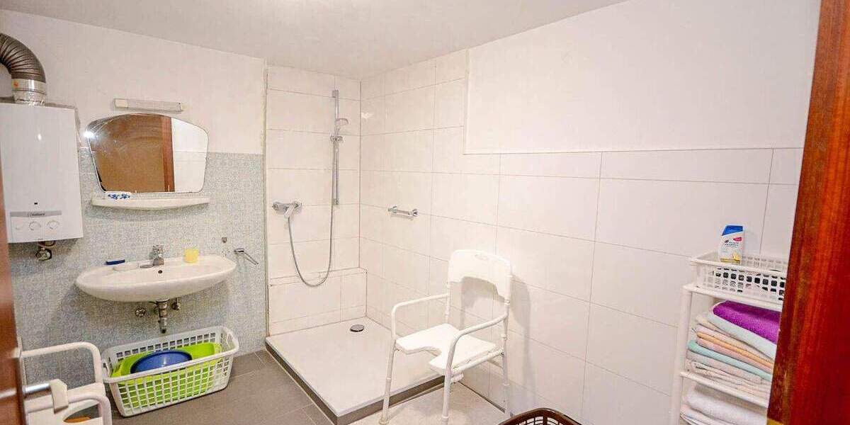 Reihenendhaus Brühl - 3 Zimmer, 120 m&sup2;, 399.000&euro; | Angebot:25748342