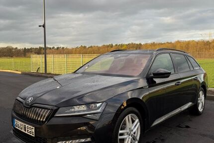 Skoda Superb 84.000 km 28.900 &euro; Jülich 52428