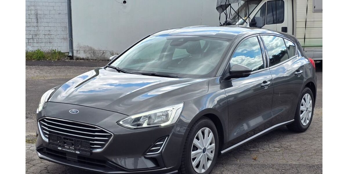 Ford Focus 106.367 km 6.698 &euro; Leverkusen 51381