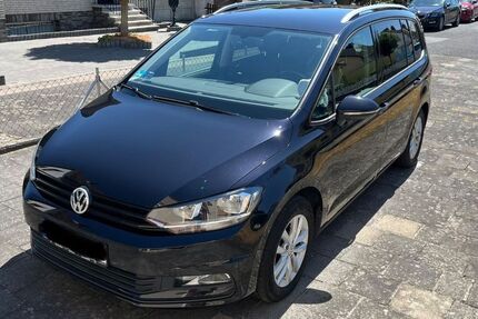 VW Touran 111.950 km 17.000 &euro; Weilerswist 53919