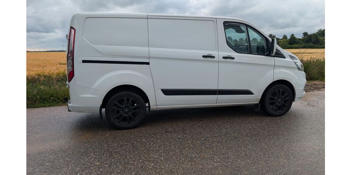 Ford Transit Custom 197.000 km 9.750 &euro; Titz 52445