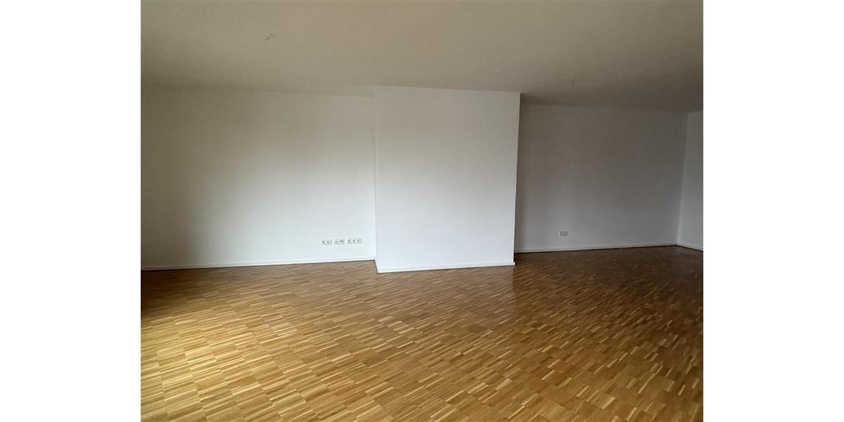 Dachgeschoßwohnung Köln Mülheim - 3 Zimmer, 105 m&sup2;, 1.695&euro; | Angebot:25905018