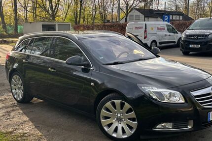 Opel Insignia 193.000 km 5.850 &euro; Köln 51063