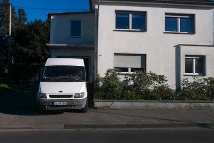 Haus Bornheim - 10 Zimmer, 230 m&sup2;, 440.000&euro; | Angebot:26718348