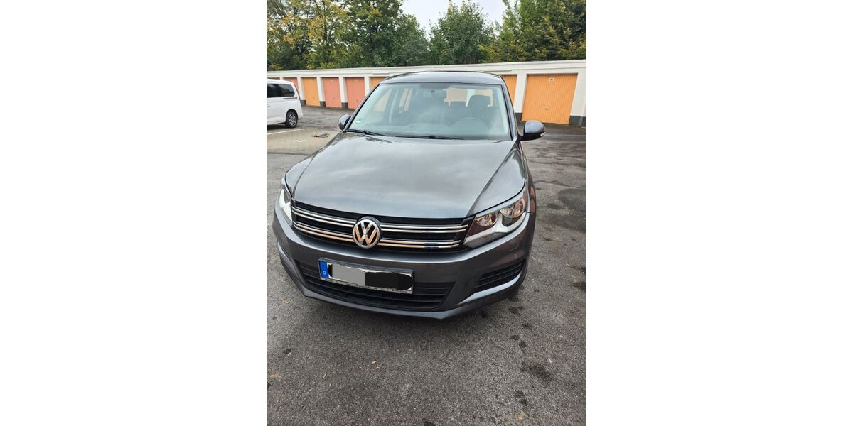 VW Tiguan 83.000 km 11.900 &euro; Dormagen 41540