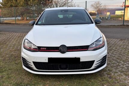 VW Golf 165.000 km 13.299 &euro; Vettweiß 52391