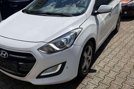 Hyundai i30 547.247 km 1.850 &euro; Frechen 50226