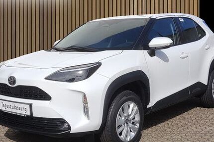 Toyota Yaris Cross 2.500 km 24.680 &euro; Leverkusen 51381