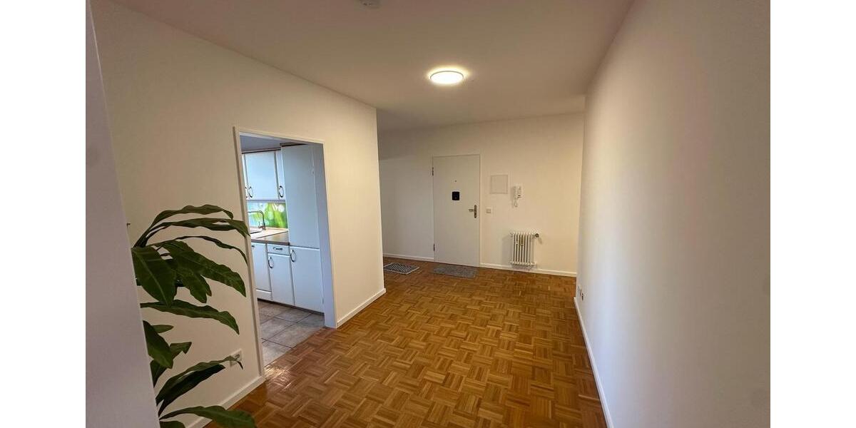 Etagenwohnung Frechen - 3 Zimmer, 123 m&sup2;, 1.480&euro; | Angebot:25297431