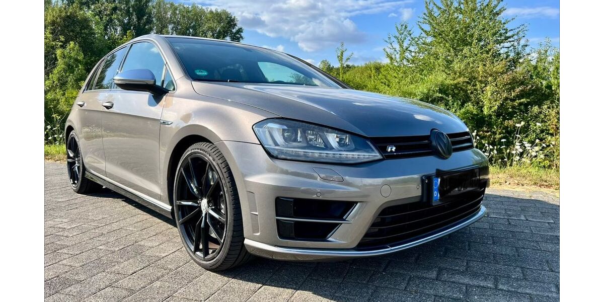 VW Golf 128.400 km 18.500 &euro; Niederkassel 53859