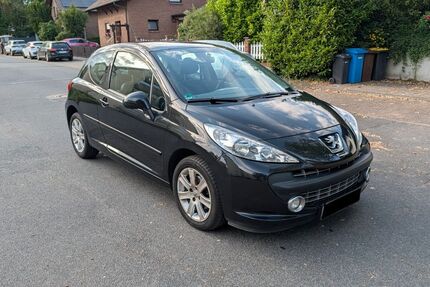 Peugeot 207 120.390 km 1.900 &euro; Wesseling 50389
