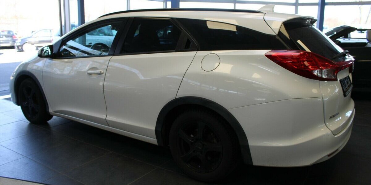 Honda Civic Tourer 1.6 i-DTEC 106.817 km 9.980 &euro; Euskirchen 53881