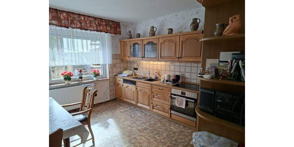 Doppelhaushälfte Bornheim - 7 Zimmer, 162 m&sup2;, 399.000&euro; | Angebot:25696646