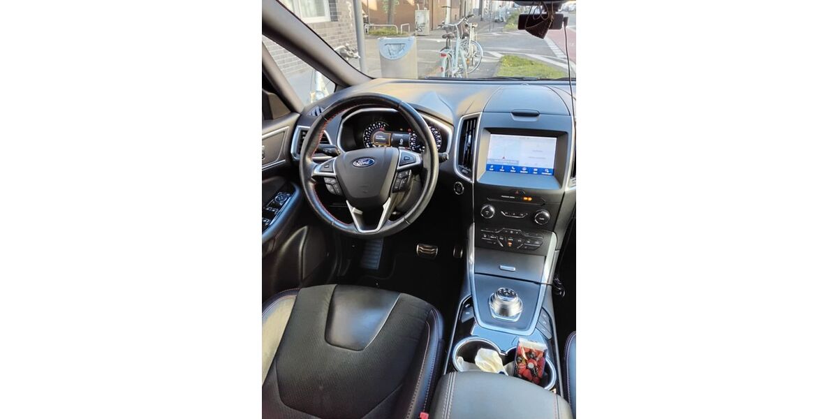 Ford S-Max 110.000 km 18.400 &euro; Köln 51103