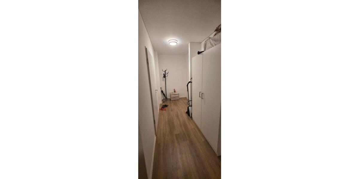 Etagenwohnung Köln Kalk - 1 Zimmer, 33 m&sup2;, 900&euro; | Angebot:25875975