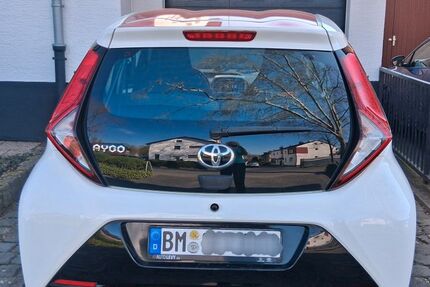 Toyota Aygo (X) 18.761 km 11.700 &euro; Wesseling 50389