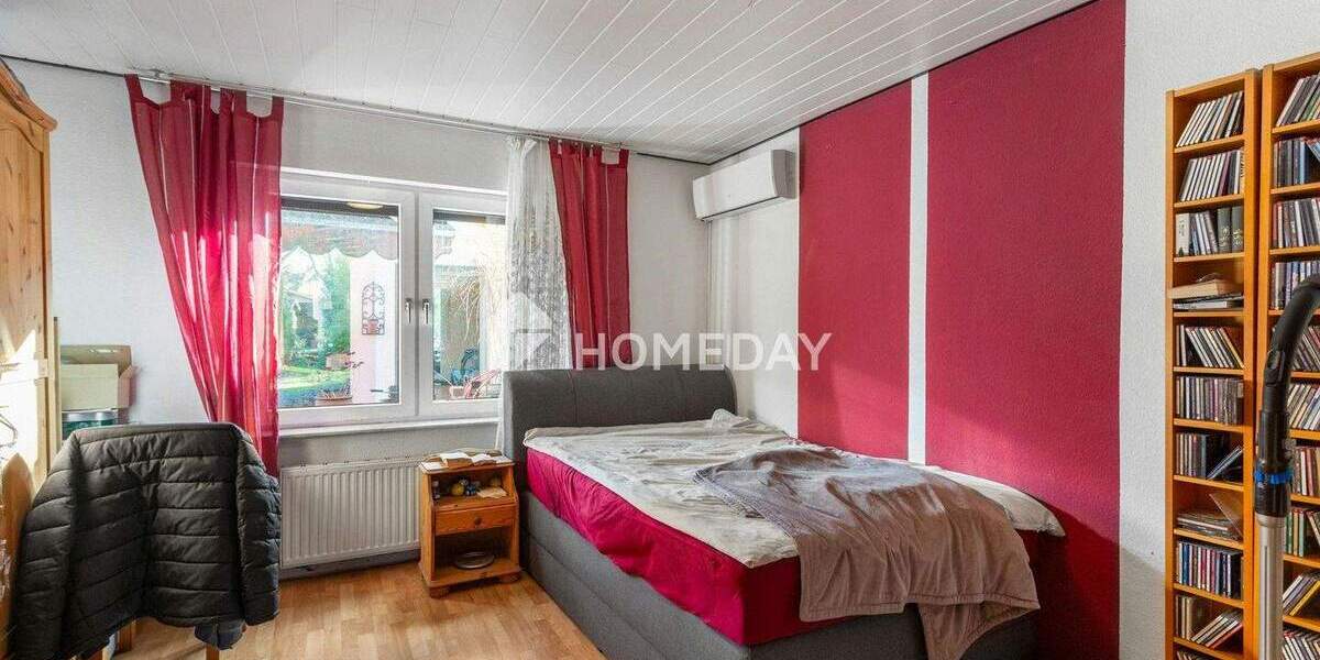 Reihenmittelhaus Erftstadt Gymnich - 5 Zimmer, 143 m&sup2;, 349.000&euro; | Angebot:25740038