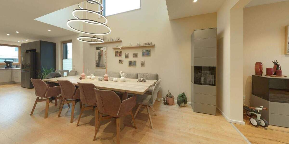 Doppelhaushälfte Bedburg Kaster - 5 Zimmer, 167 m&sup2;, 720.000&euro; | Angebot:25837449