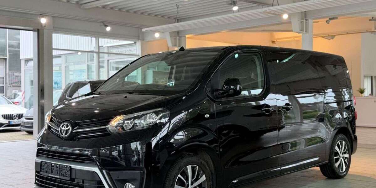 Toyota Proace 100.000 km 25.499 &euro; Inden 52459