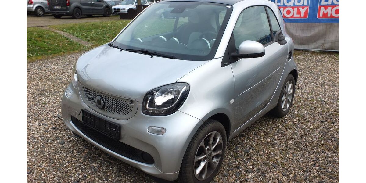 Smart ForTwo 96.799 km 8.904 &euro; Köln-Marsdorf/Junkersdorf 50858