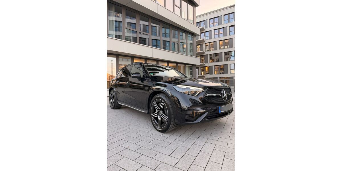 Mercedes-Benz GLC 220 18.500 km 60.800 &euro; Köln 50829