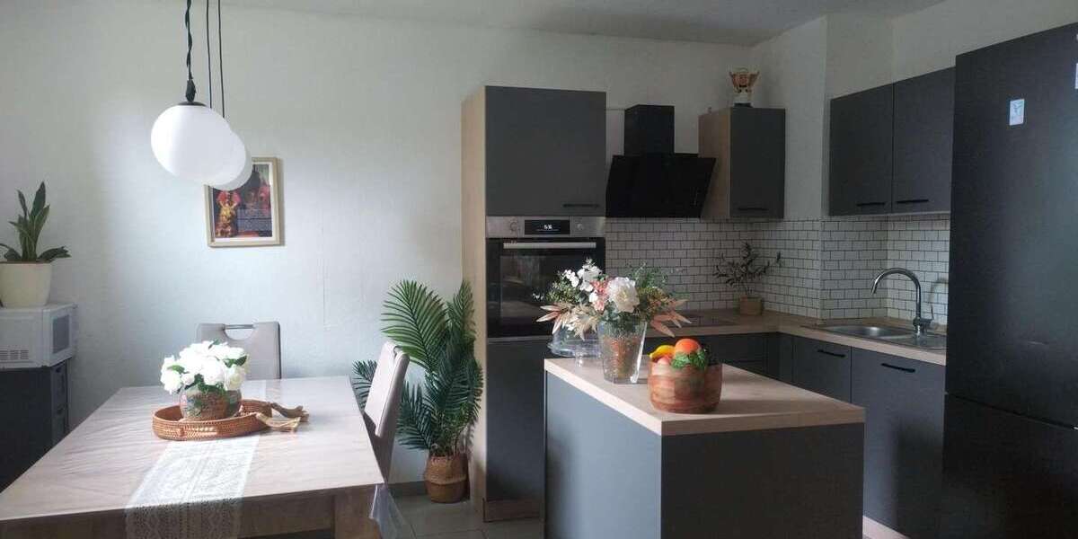 Etagenwohnung Köln Lindenthal - 3.5 Zimmer, 91 m&sup2;, 399.000&euro; | Angebot:25972770