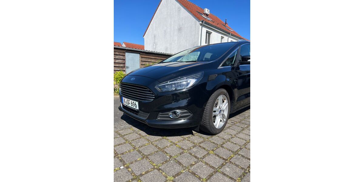 Ford S-Max 198.000 km 12.499 &euro; Köln 50765