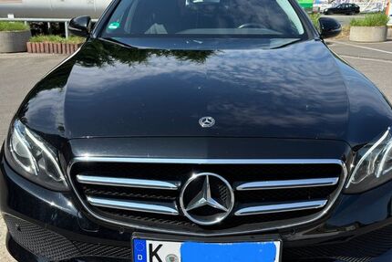 Mercedes-Benz E 300 182.000 km 19.999 &euro; Köln 50968