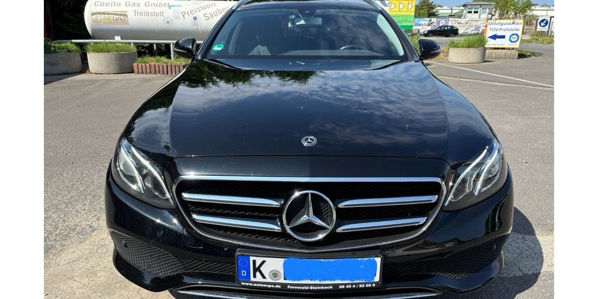 Mercedes-Benz E 300 182.000 km 19.999 &euro; Köln 50968
