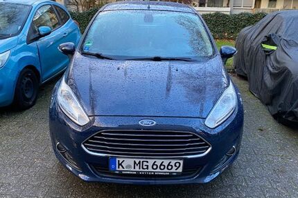 Ford Fiesta 18.400 km 4.900 &euro; Köln 51061